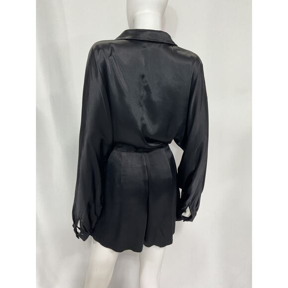Elliatt 'Emely' Black Satin Playsuit Size S - Picture 3 of 5